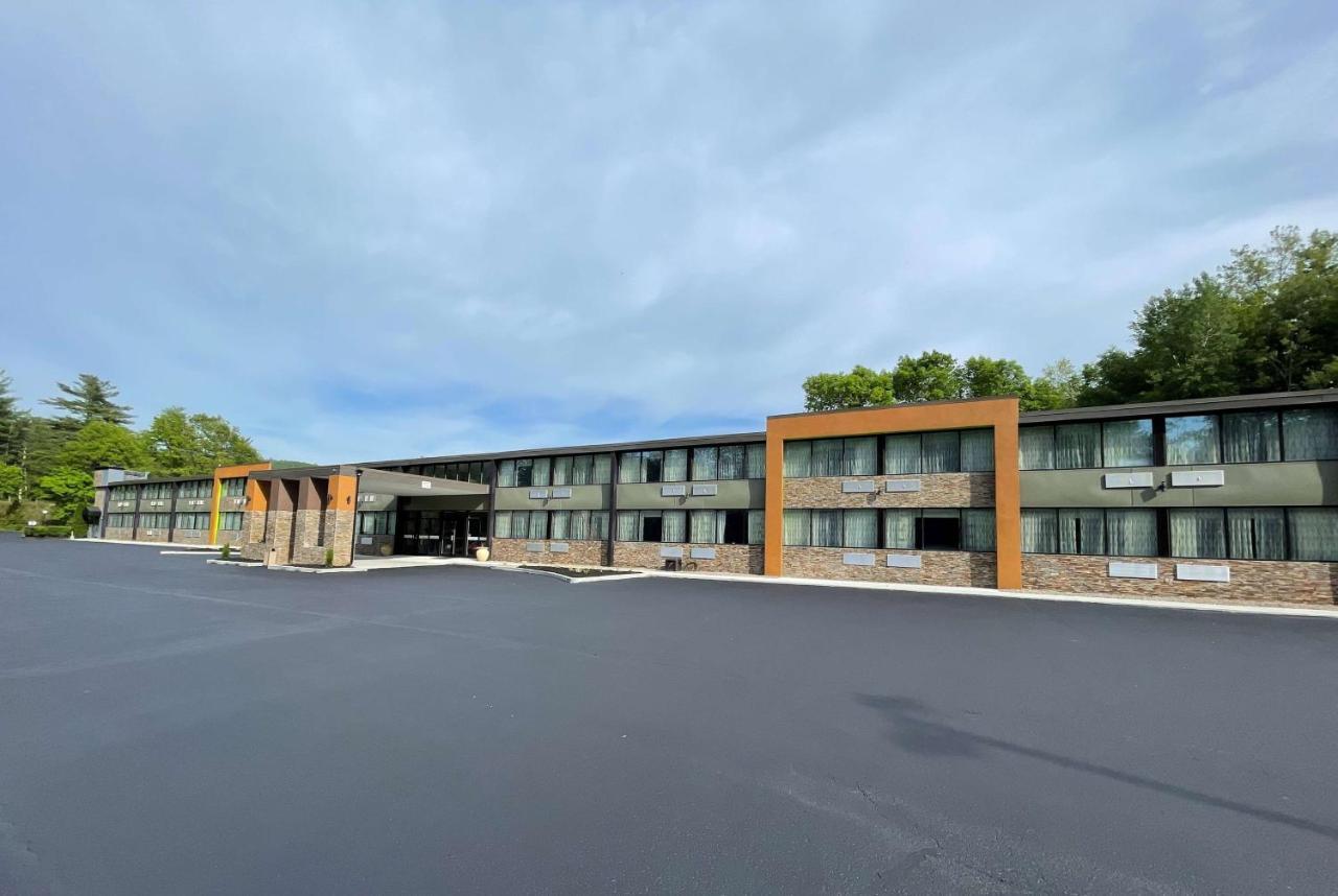 Wingate By Wyndham Lake George Exteriér fotografie